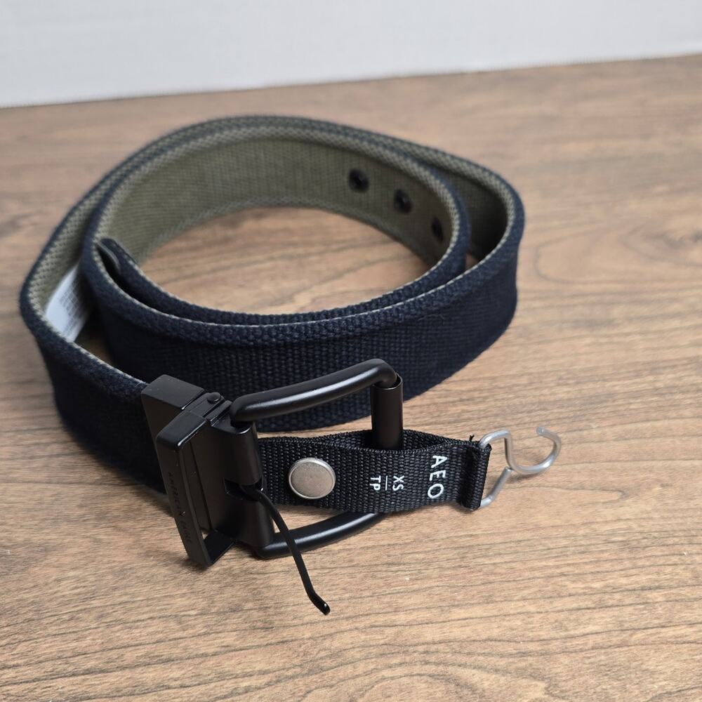 American Eagle AEO Men's Canvas Belt NWT sz XS Black
